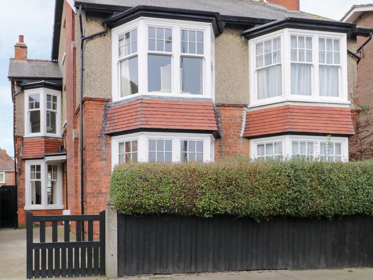 Beach House Bridlington Exterior photo